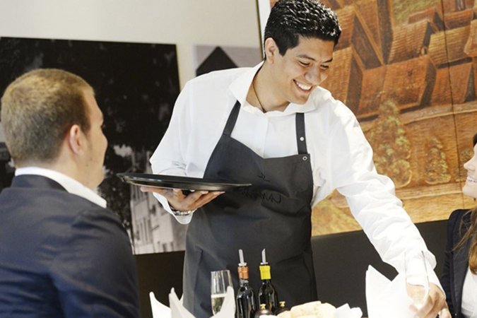 meseros-para-eventos-sociales